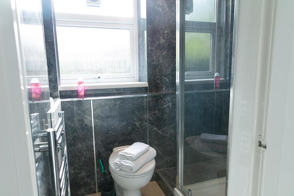 Vion Apartment - King Suites Aberdeen Extérieur photo