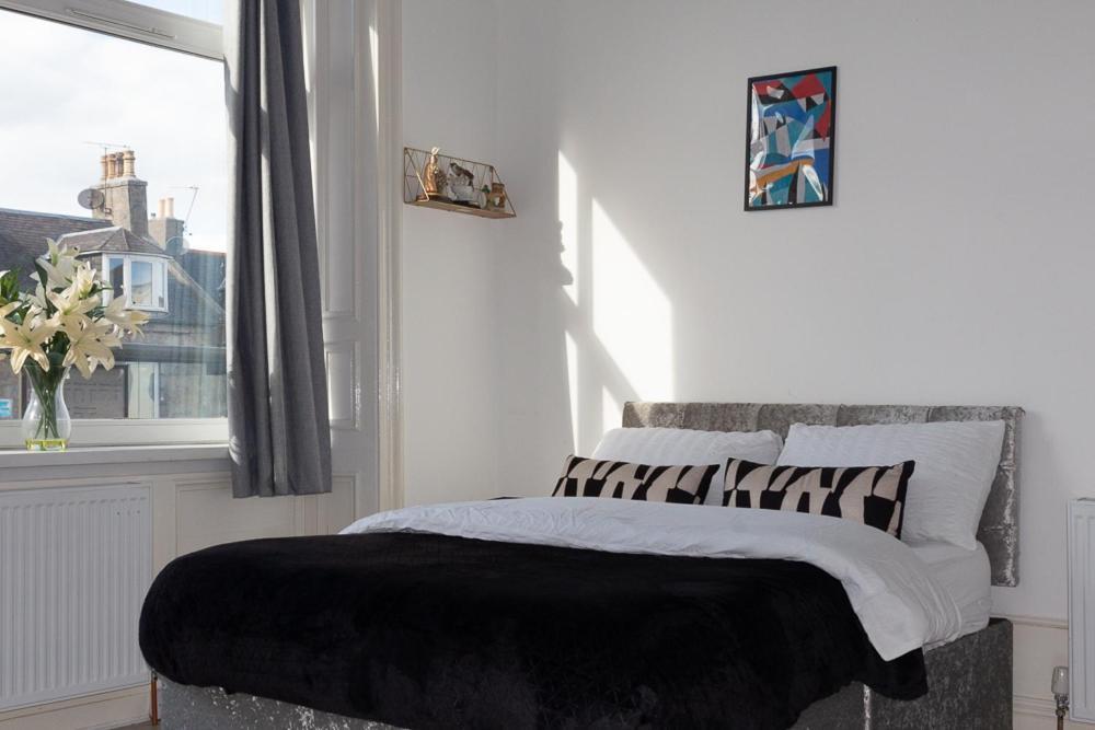 Vion Apartment - King Suites Aberdeen Extérieur photo